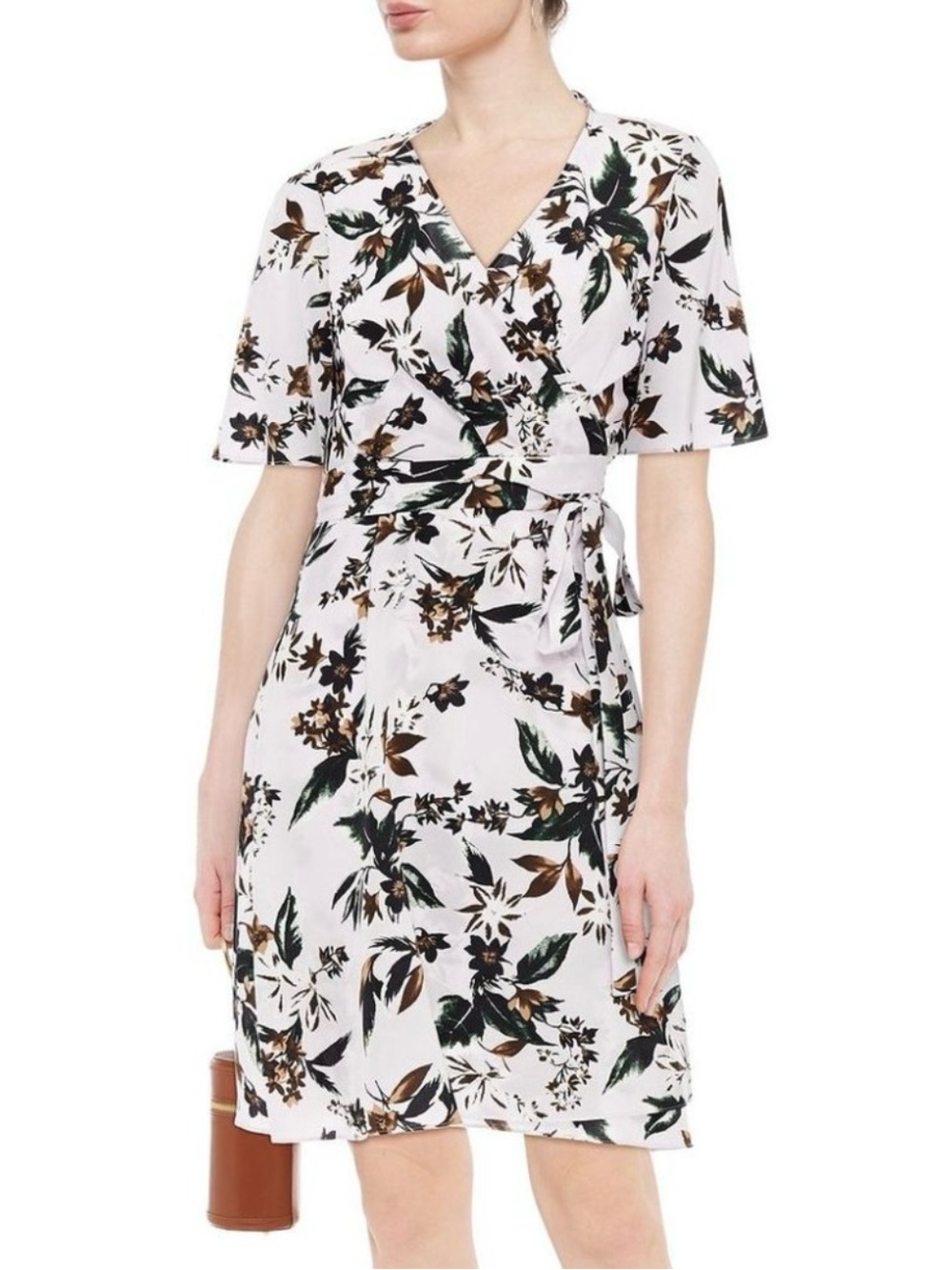 DIANE FURSTENBERG Women's Light Purple Floral Wrap Dress 100% Silk Size 6